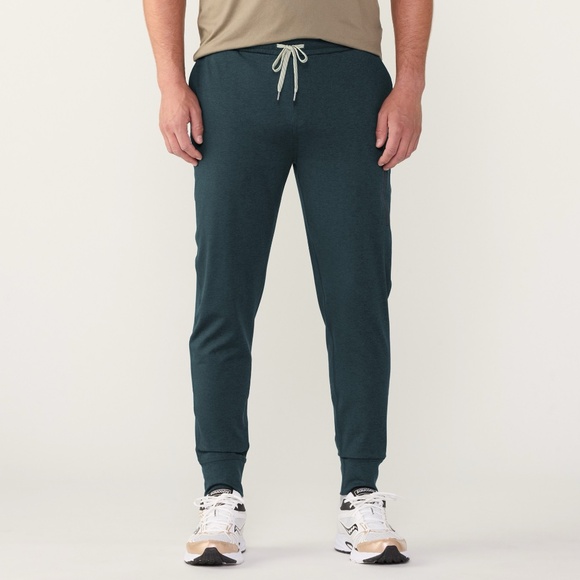 Vuori Men’s Sunday Performance Dark Green Jogger Sz XXL - Picture 1 of 8